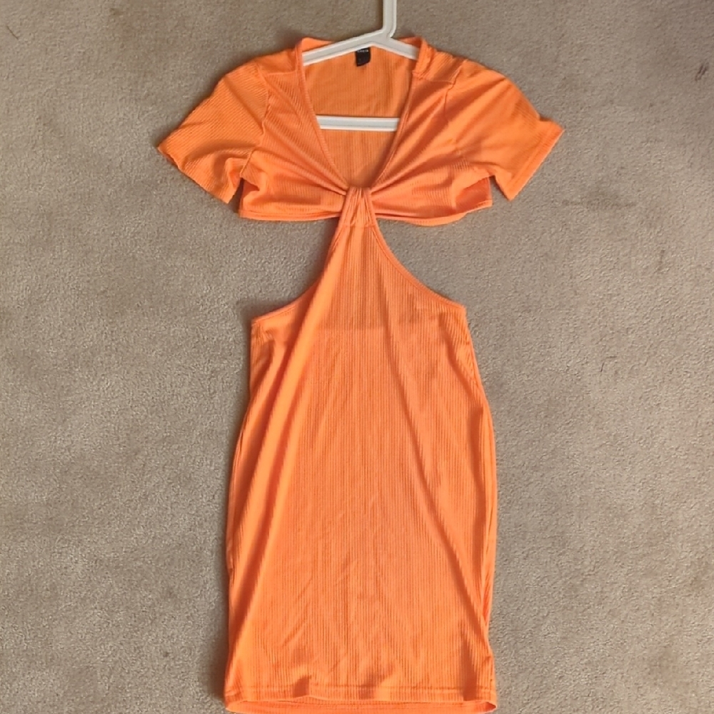 SHEIN Orange Backless Cut-Out Dress
